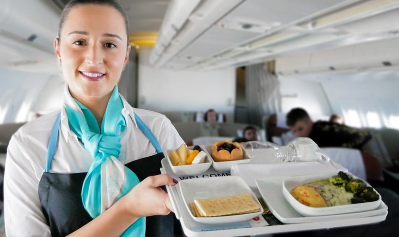 Erste Fluglinie verzichtet auf Einwegplastik