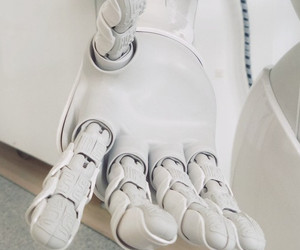 Roboter – die helfende Hand?