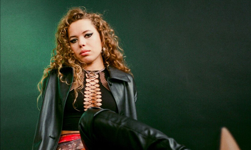 Nilüfer Yanya covert PJ Harveys "Rid of Me"